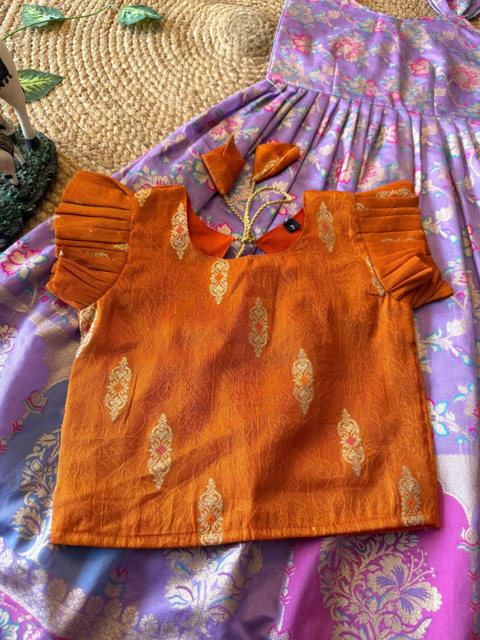 Luxurious Dola Silk Gown - Image 5