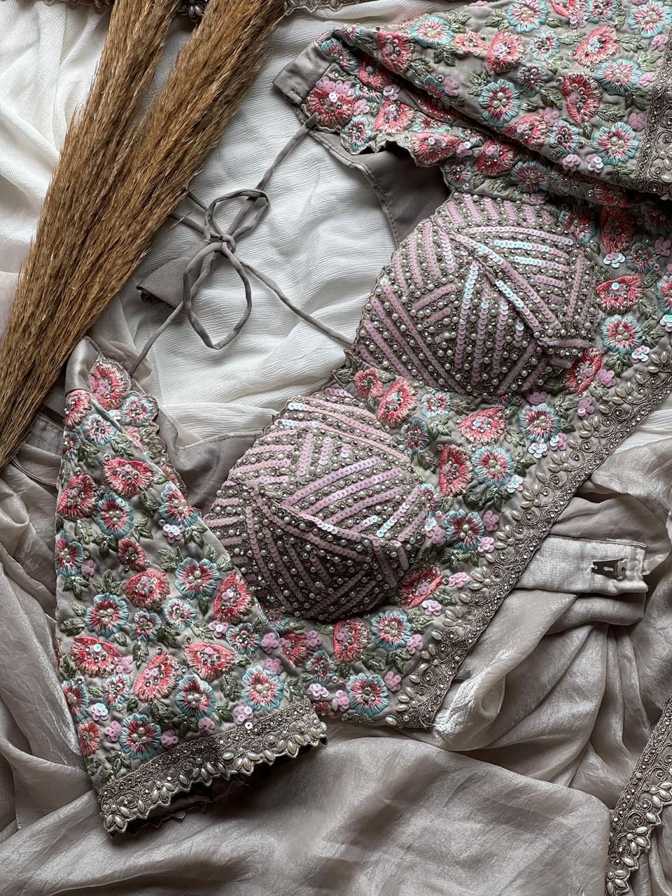 Ivory Lover’s One min Saree - Image 2