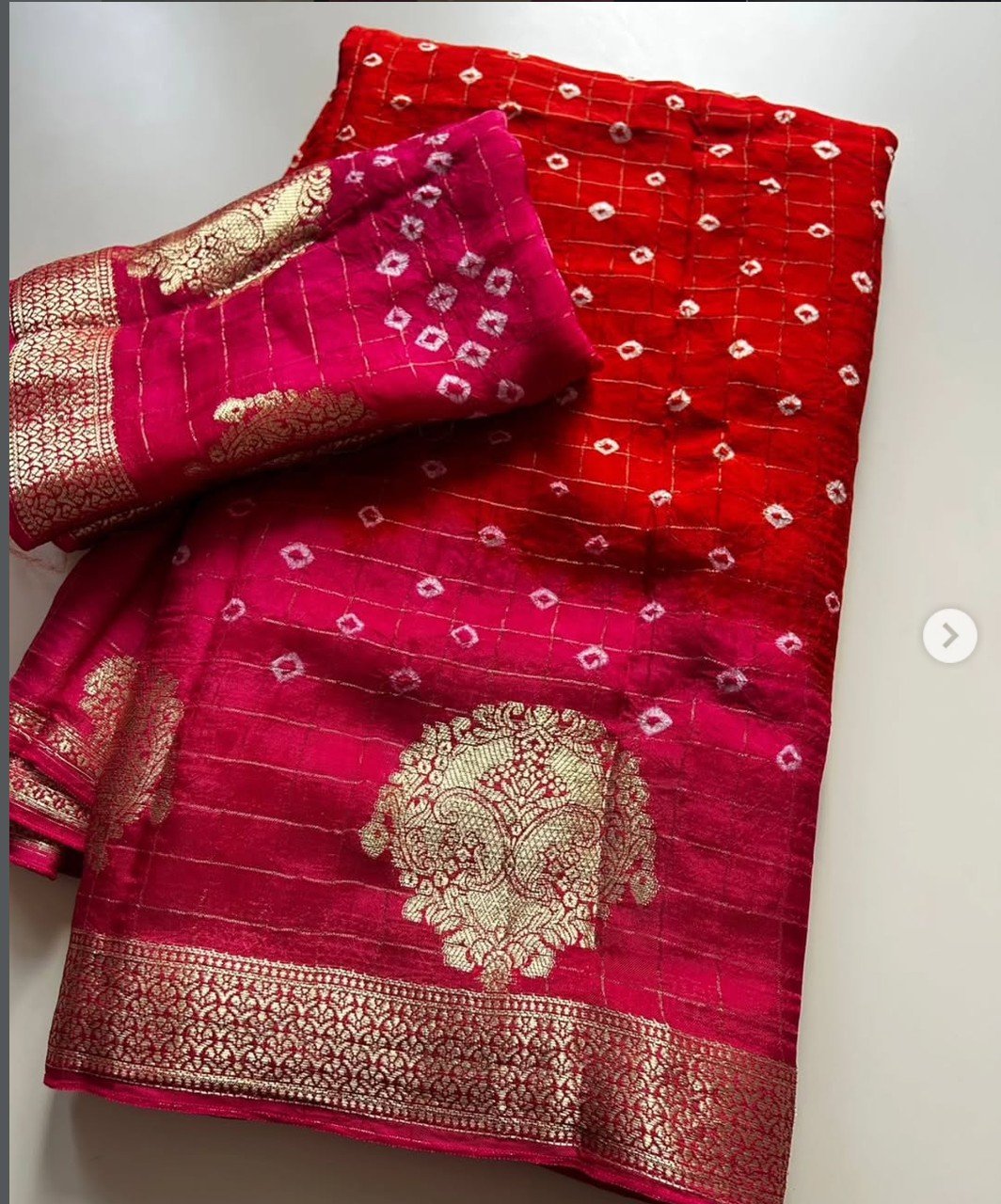 Bandhini Kanchivaram border Saree - Image 2