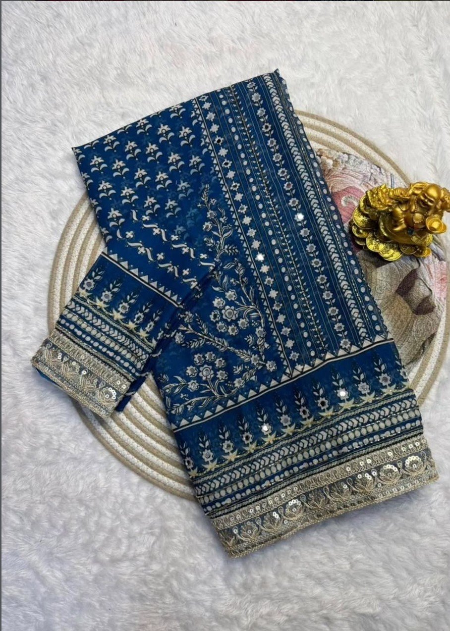 Kareena Kapoor Lace Silk Saree