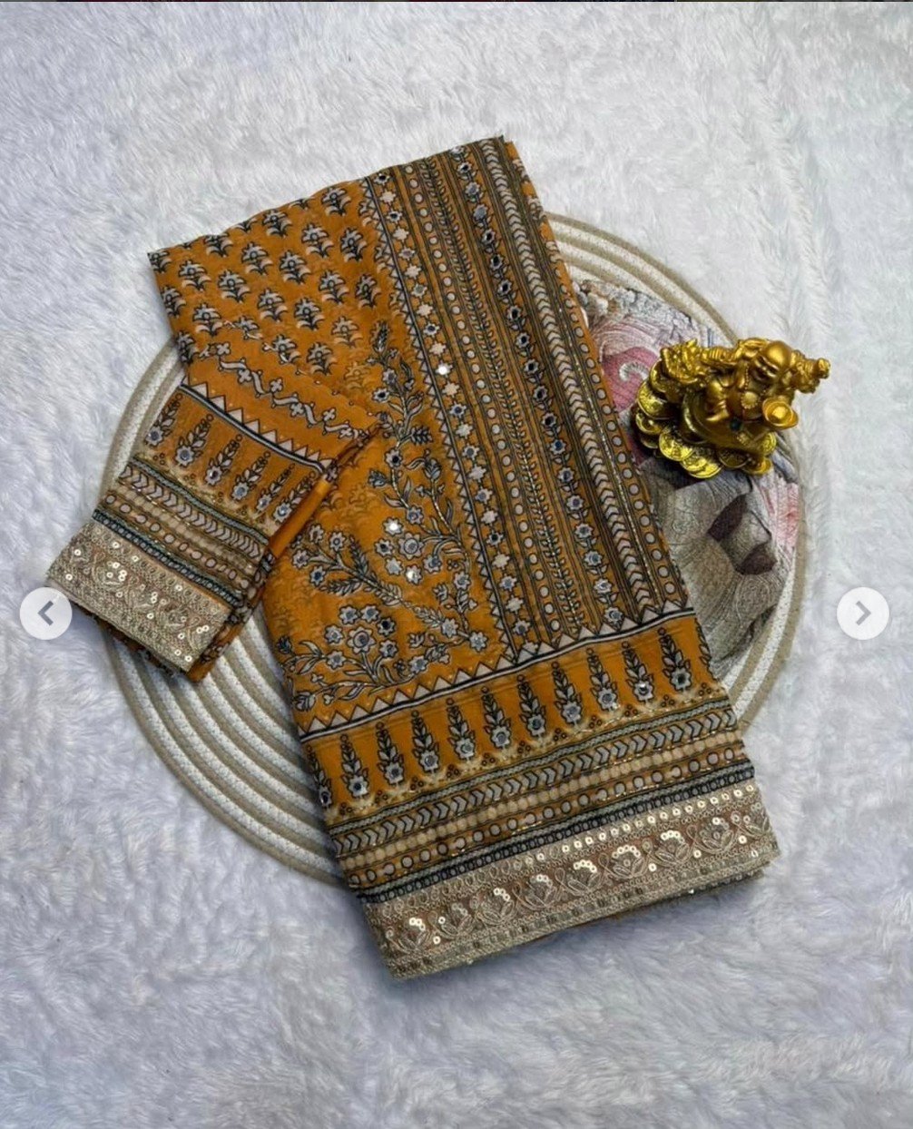 Kareena Kapoor Lace Silk Saree - Image 3