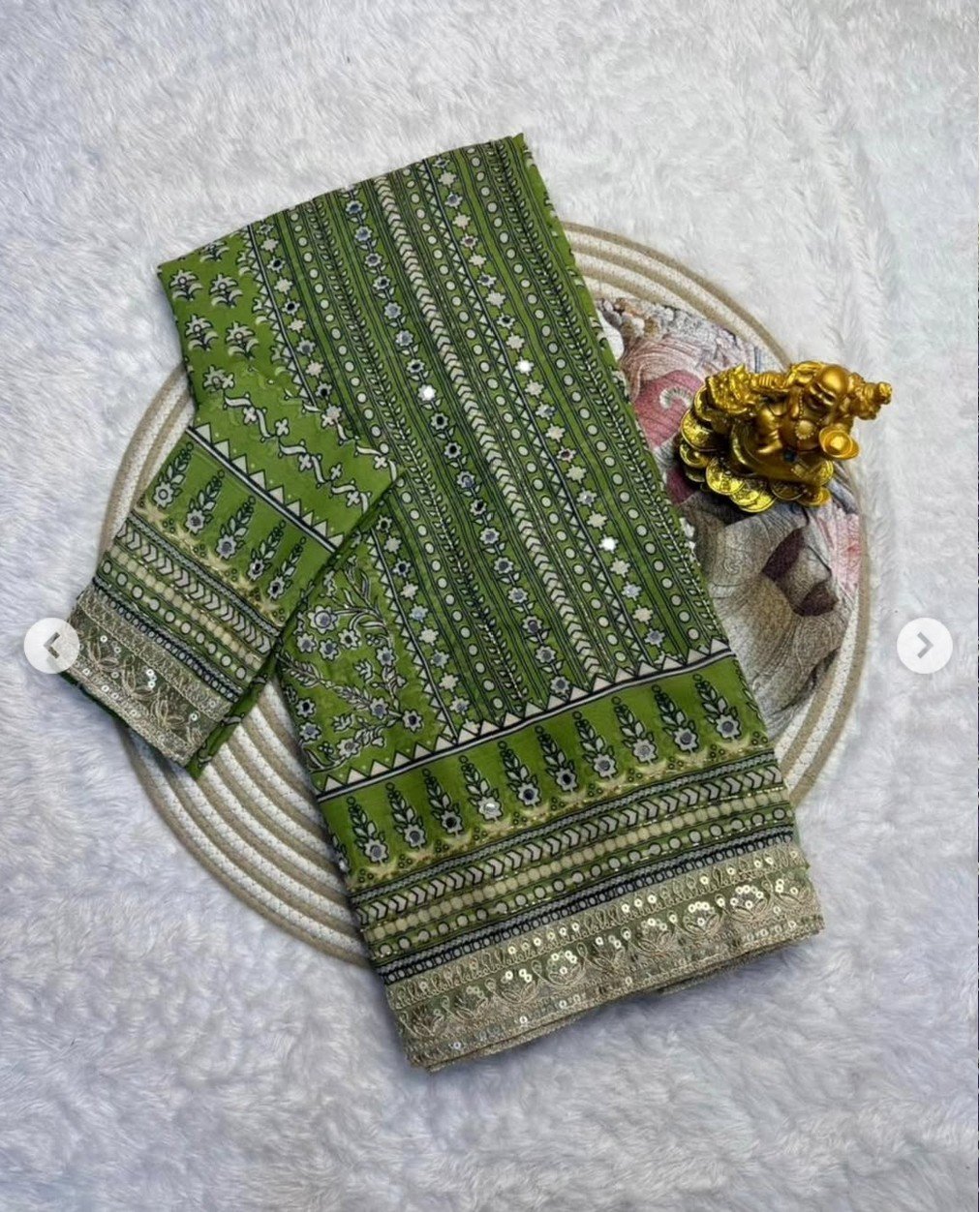 Kareena Kapoor Lace Silk Saree - Image 8