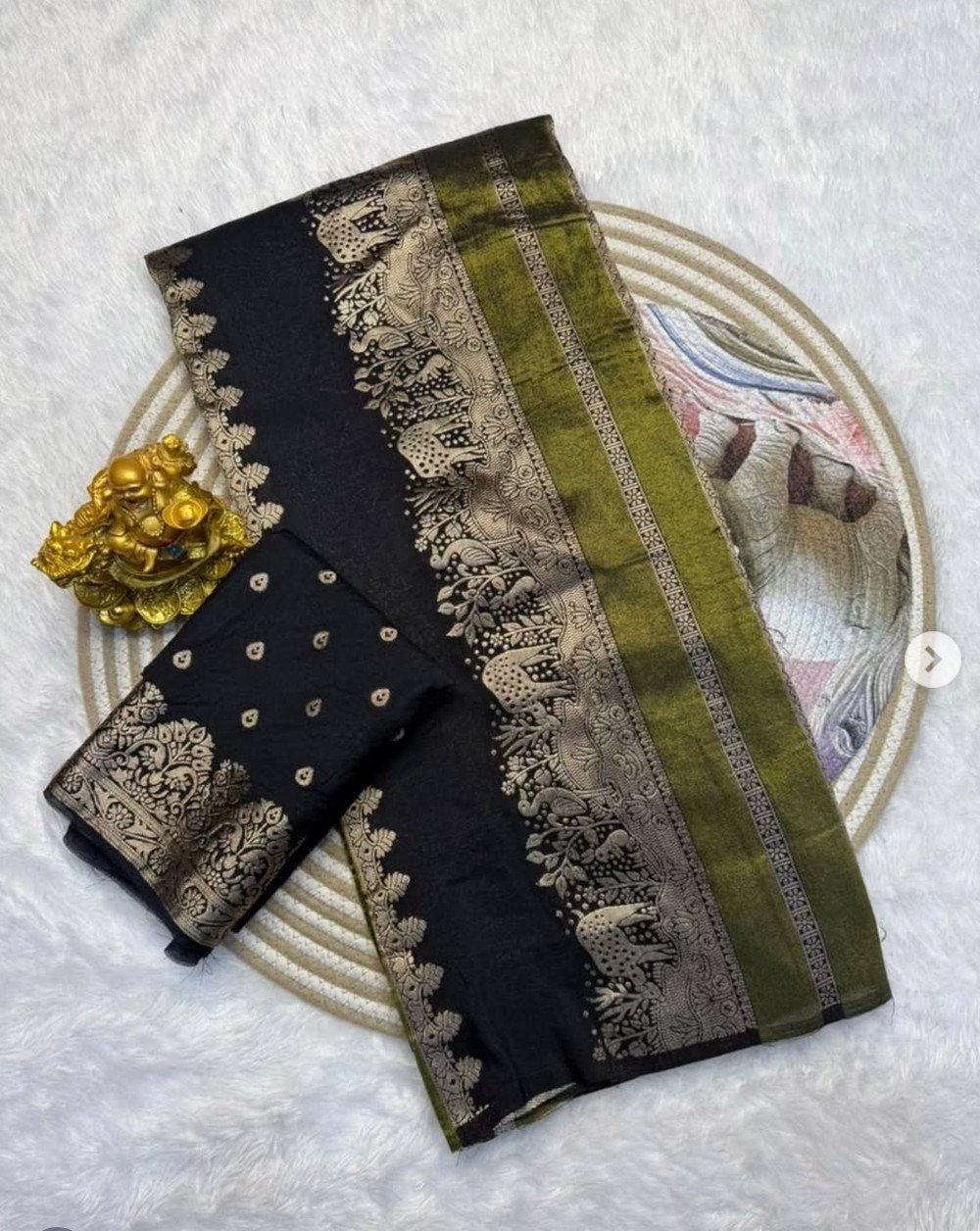 Rich Crepe Khadi Tissue Paithani Silk Saree - Image 2