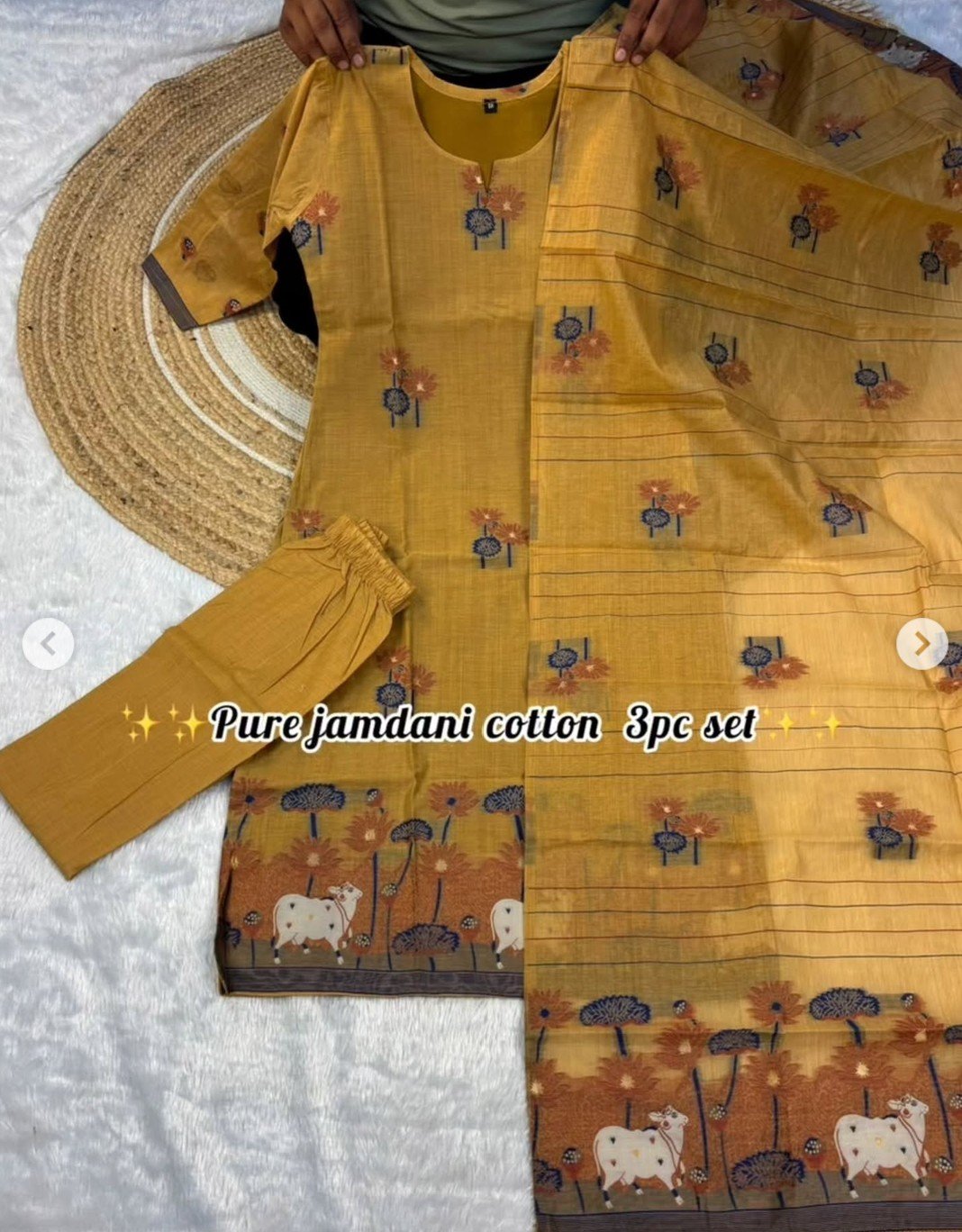 Pure Jamdani Cotton Kurti Set - Image 4