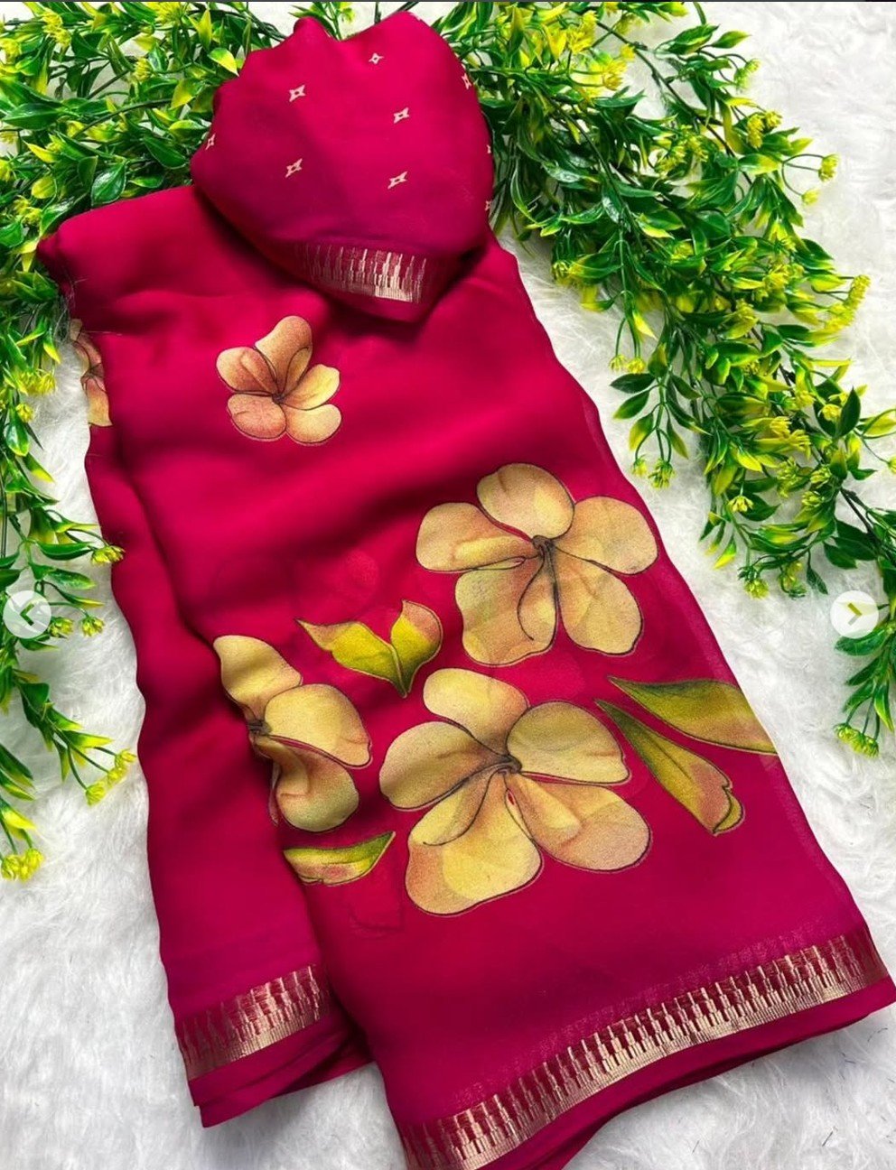Premium Flower Print Saree - Image 3