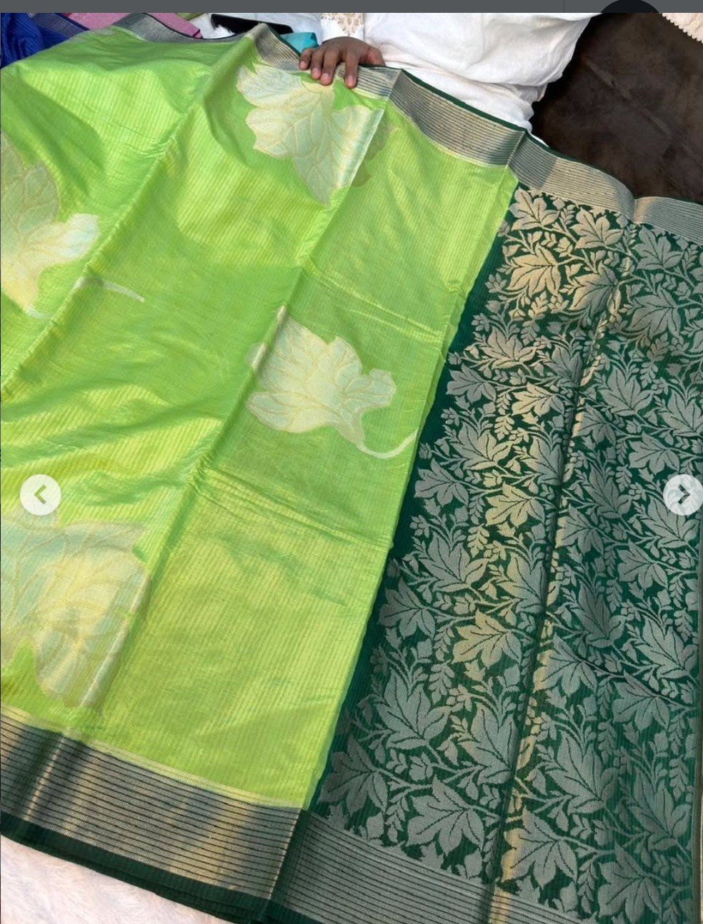 Banarasi Soft Silk Meenakari Design Saree - Image 7