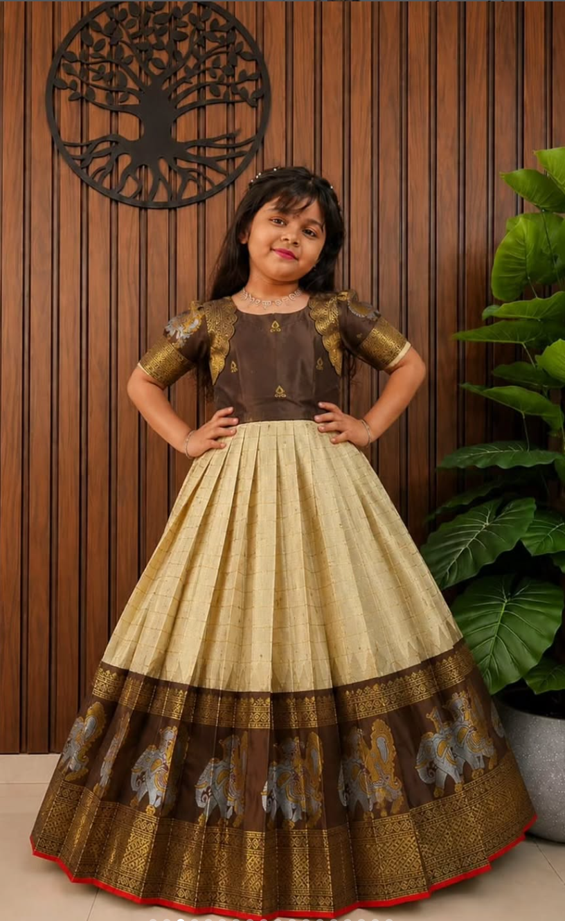Trending Kids Gown - Image 3