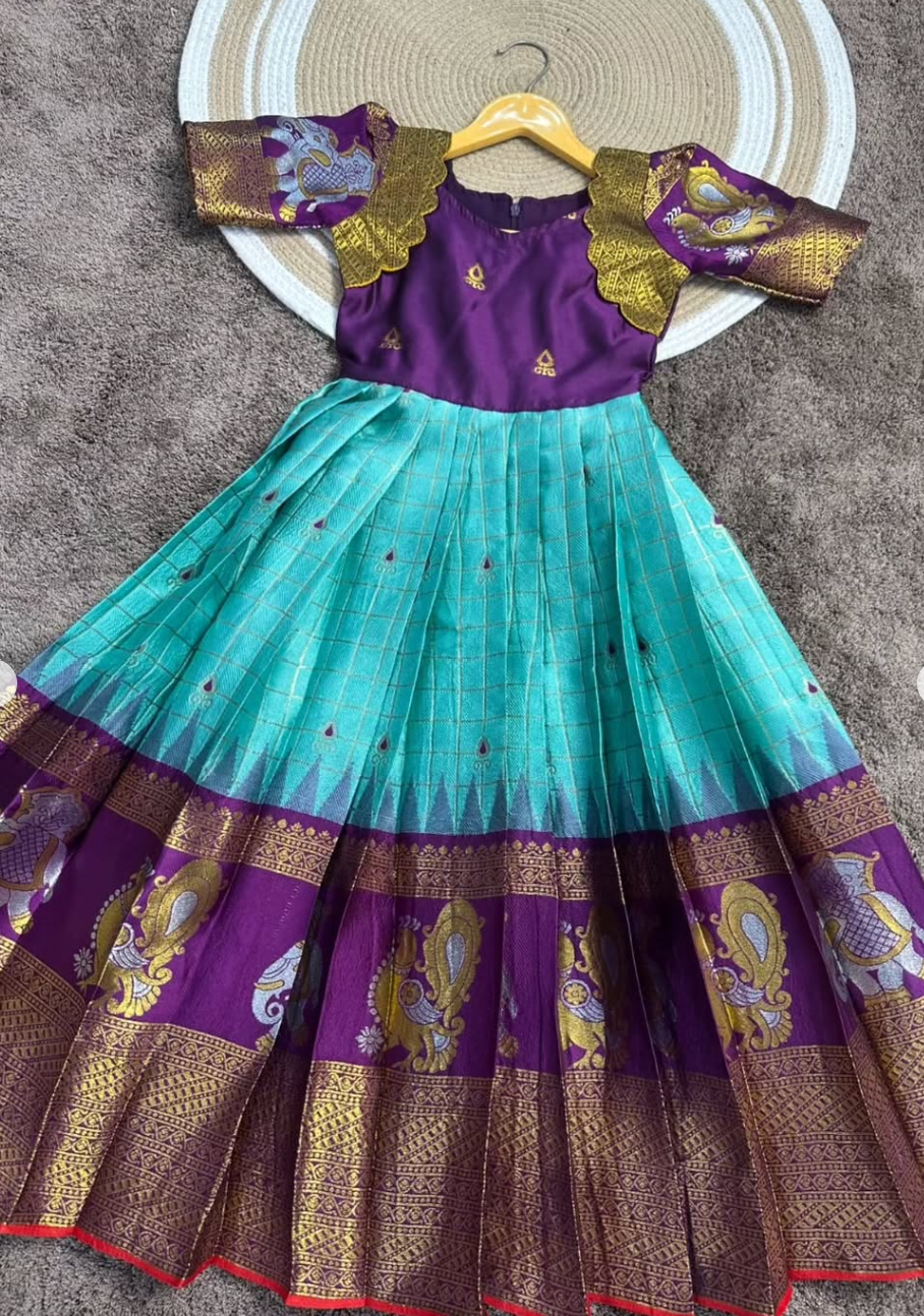 Trending Kids Gown - Image 8