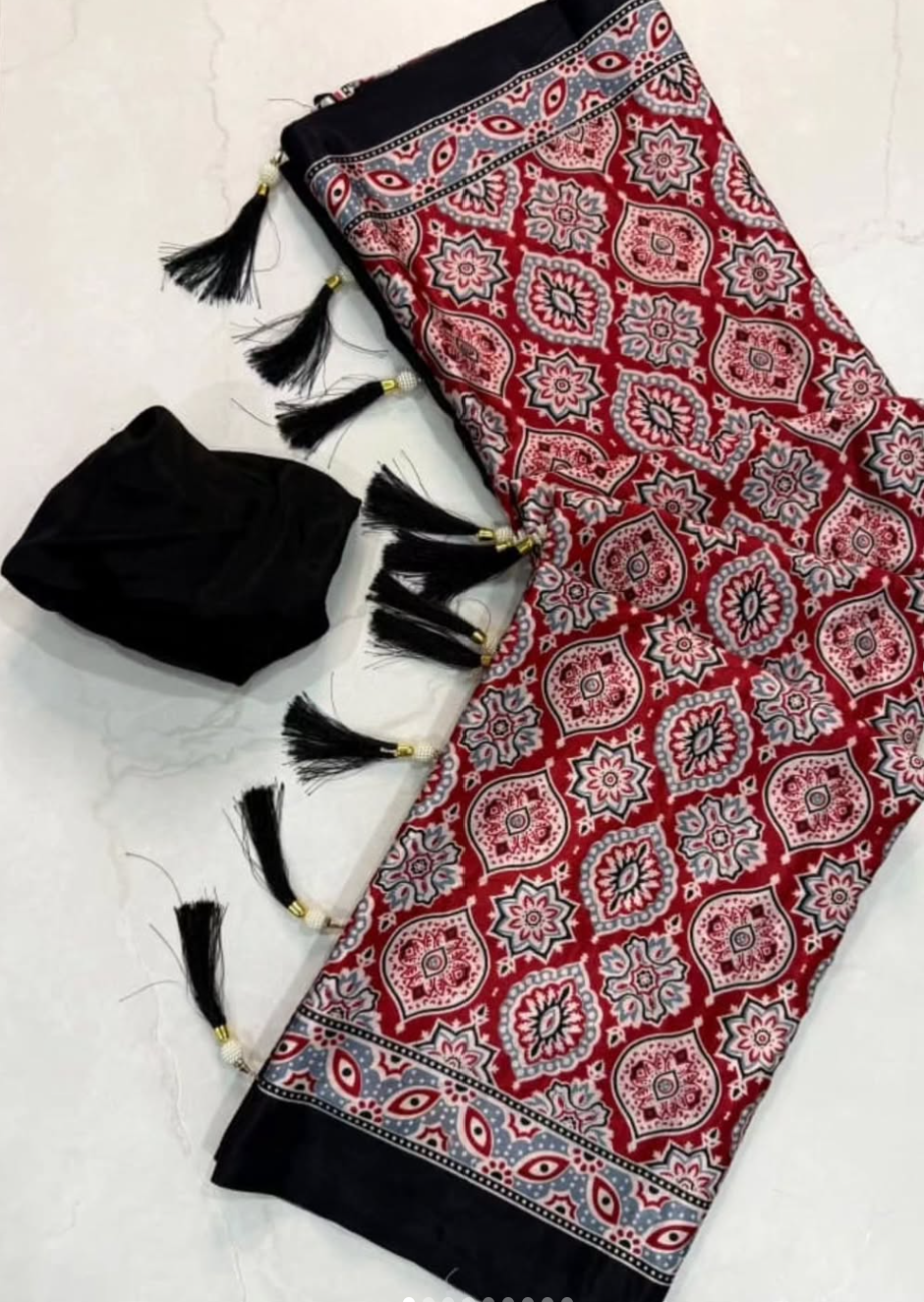 Budjet Ajrakh Sarees - Image 2